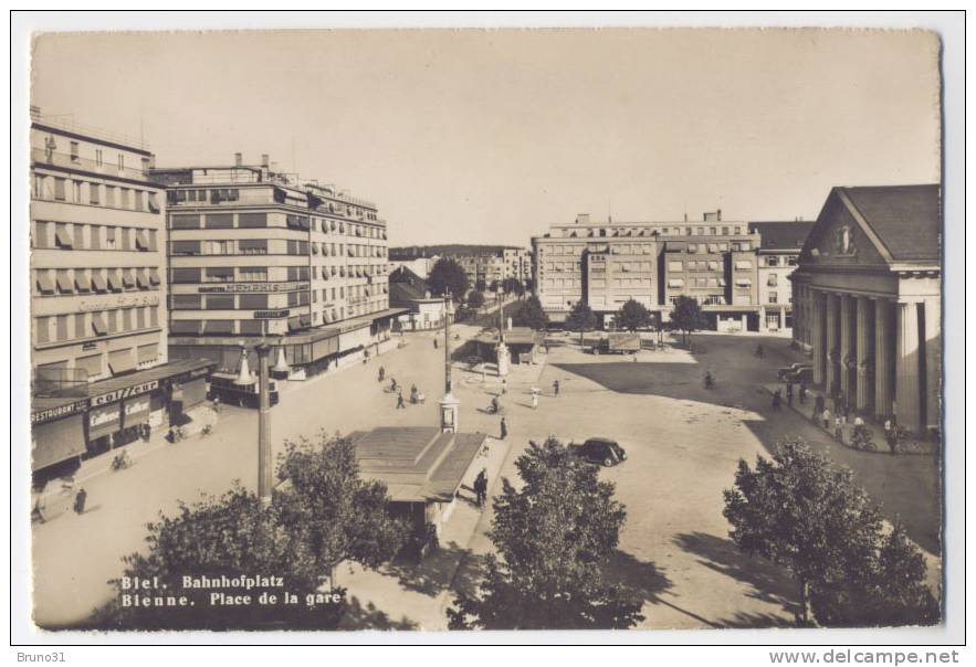 BIEL - BIENNE : Banhofplatz - Place De La Gare . - Bienne