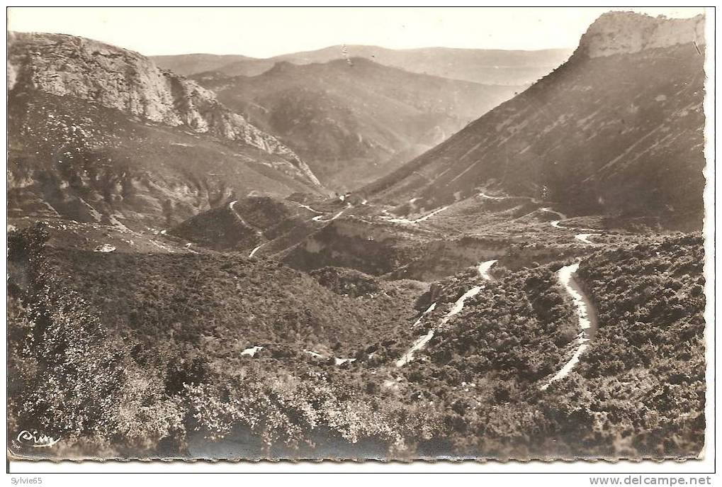 PLAN D'AUPS-montée Des Lacets De Géménos à La Ste Baume - Aups