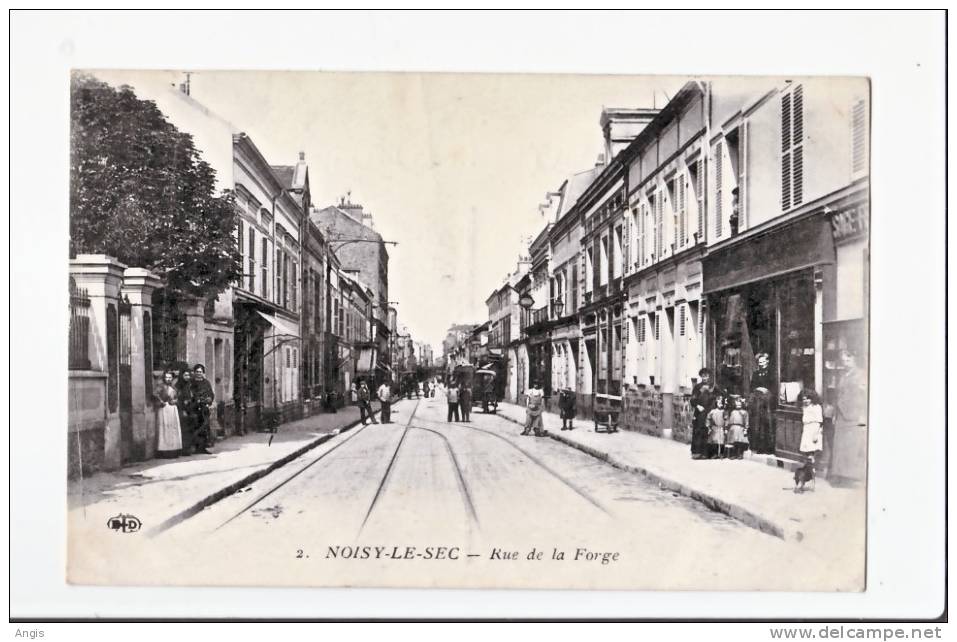 CPA----93----NOISY-le-SEC ----RUE  De La FORGE - Noisy Le Sec