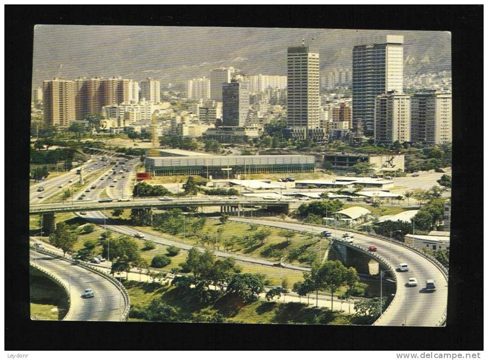 Caracas - Venezuela - Modern Highway The Optopus - Venezuela