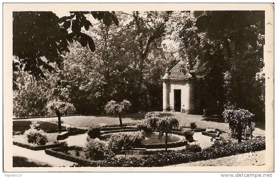 81 - Gaillac - Jardin Anglais Et Pavillon Dans Le Parc - CPSM - APA N° 18 - Gaillac