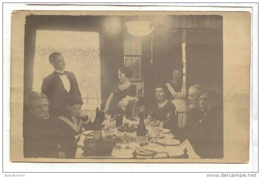 10413 Carte Photo Achetée En Belgique . Repas De Fete , Année 1920-30 Sans Indications - Nozze