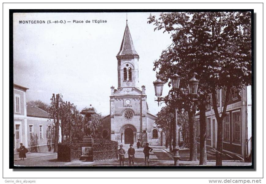 91 MONTGERON, Place De L'église, Animée, Monument, Ed Mullard, Dos Vierge - Montgeron