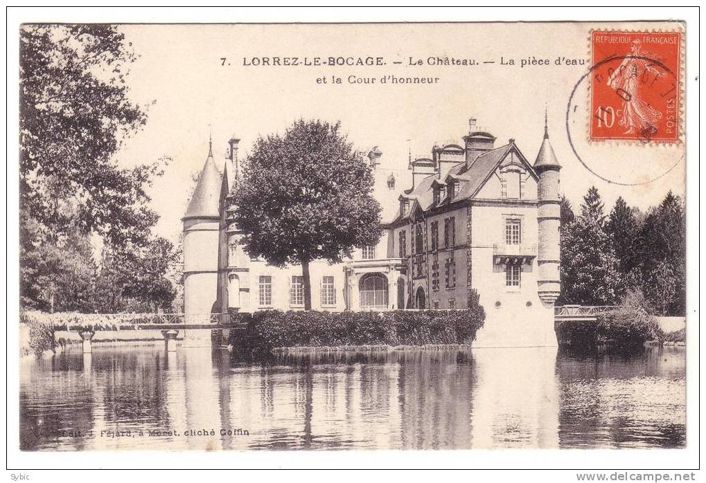 LORREZ LE BOCAGE - Le Château - La Pièce D'eau Et La Cour D'honneur - Lorrez Le Bocage Preaux