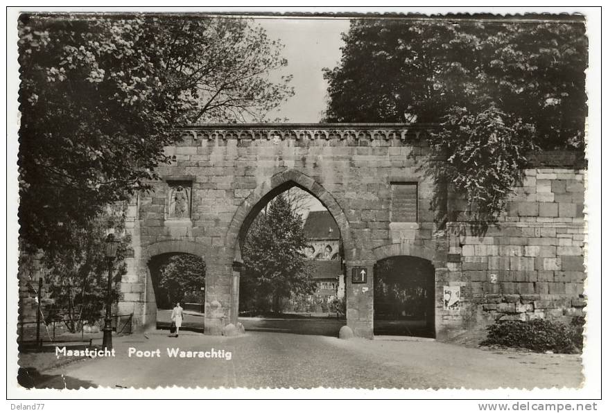 MAASTRICHT POORT WAARACHTIG - Maastricht