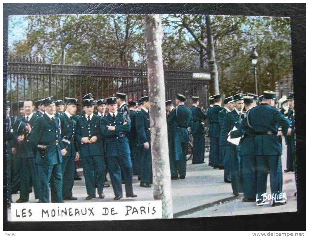 LES MOINEAUX DE PARIS - Policia – Gendarmería