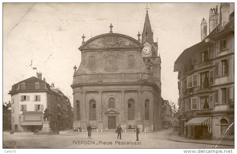 SUISSE - Yverdon - Place Pestalozzi - Yverdon-les-Bains 