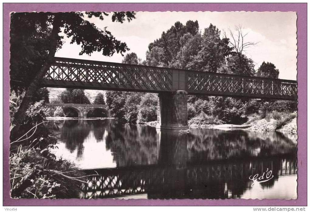 COURPIERE - Perspective Des Deux Ponts Sur La Dore - Photo Véritable - Courpiere