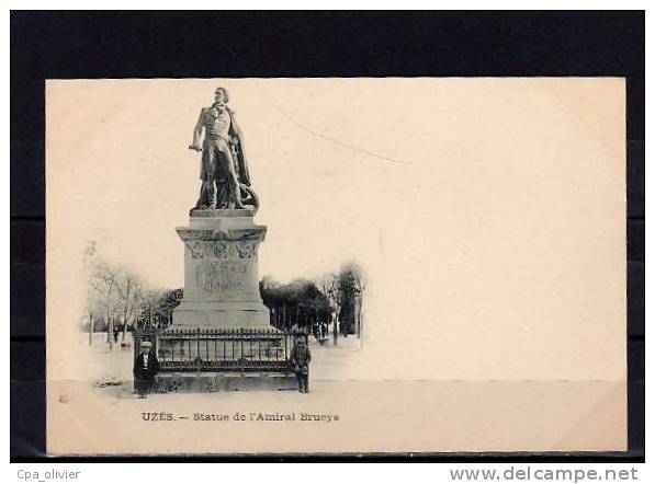 30 UZES Promenade Des Marronniers, Statue Amiral Brueys, Animée, Ed ?, Cliché Réduit, Dos 1900 - Uzès