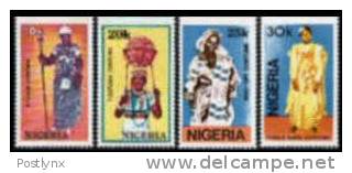 NIGERIA 1989, Traditional Costumes,  ERROR:MISSING PERF:TOP:4 Stamps)   [Fehler,erreur,errore,fout] - Nigeria (1961-...)