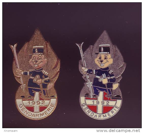 Pin´s - Gendarmerie Savoie Or Et Argent - Police