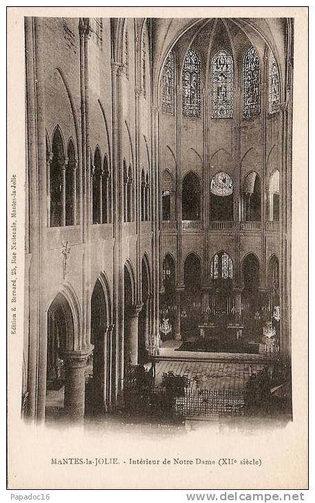 78 - Mantes-la-Jolie - Intérieur De Notre Dame (XIIe Siècle) - éd. E. Bernard (non Circulée) - Mantes La Ville