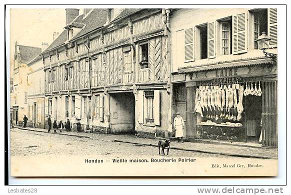 CPA 78.-HOUDAN.-Vieille Maison , Boucherie Poirier.-.-BHV 266 - Houdan