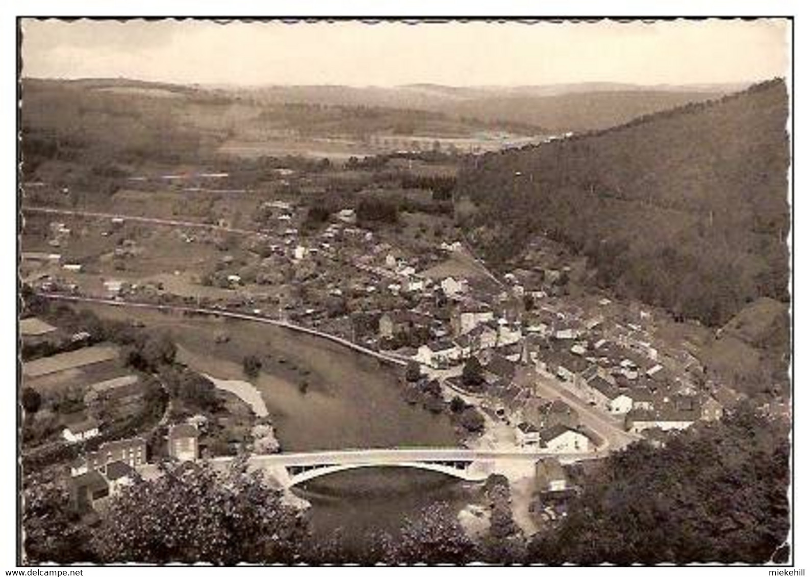 BOHAN Vue Aérienne Prise Du Rocher De Dame De La Semois - Vresse-sur-Semois