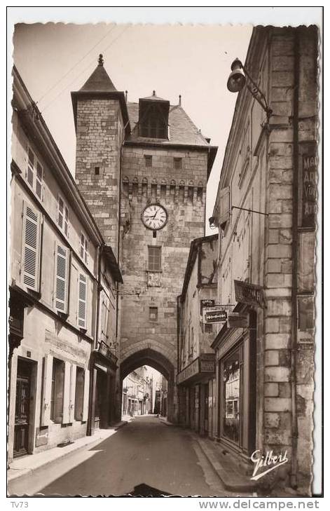 CpE2610 - St JEAN D´ANGELY - La Grosse Horloge - (17 - Charente Maritime) - Saint-Jean-d'Angely