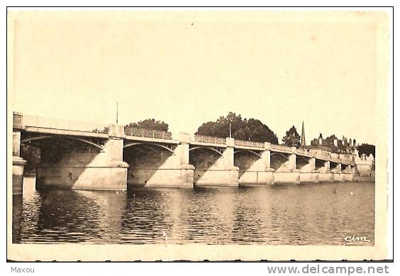 France / AUXONNE : Pont Sur La Saône (CPA 1945) - Auxonne