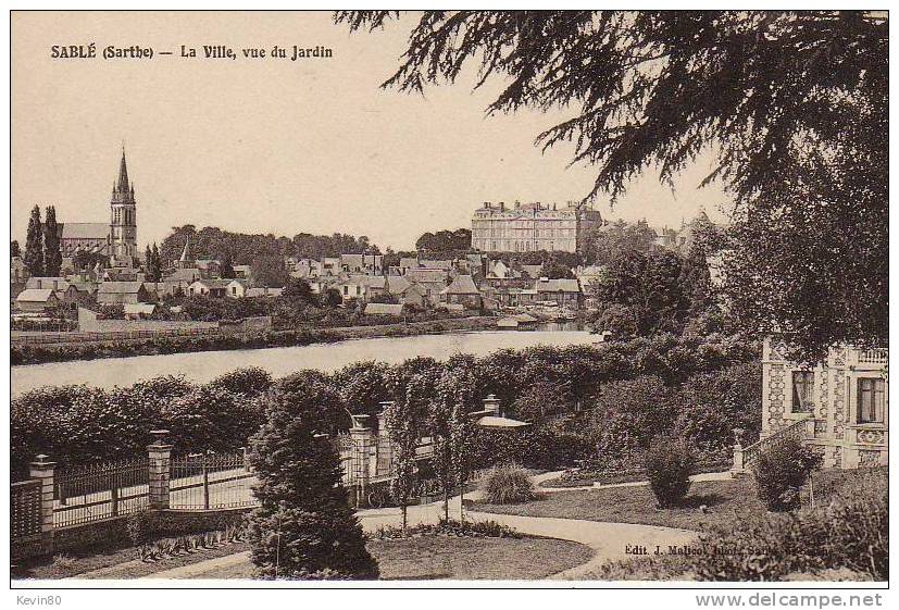 72 SABLE SUR SARTHE La Ville Vue Du Jardin - Sable Sur Sarthe