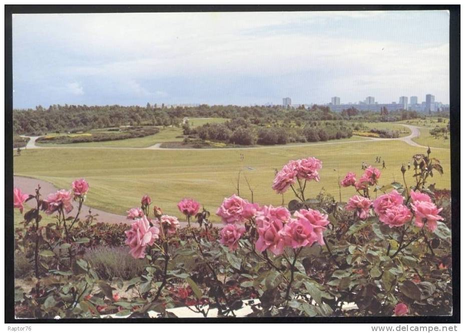 CPM  LA COURNEUVE  Le Parc Départemental - La Courneuve