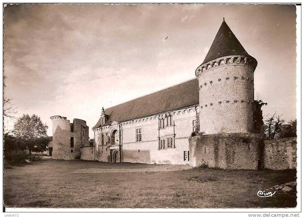 Cpsm, Assier (Lot), Le Château De Gabiot De Genouillac (1465-1546), Monument Historique - Assier