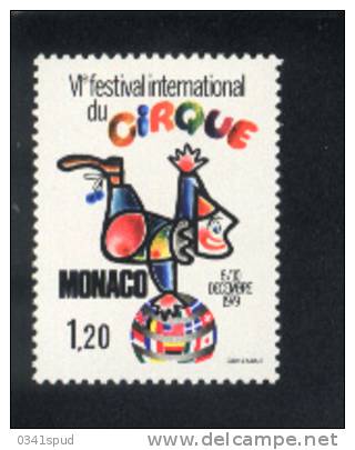 Monaco 8  timbres  **  never hinged   Cirque Circus Circo