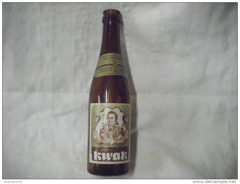 Bouteille De Biere  Vide -pauwel Kwak  -  9-7815- - Beer