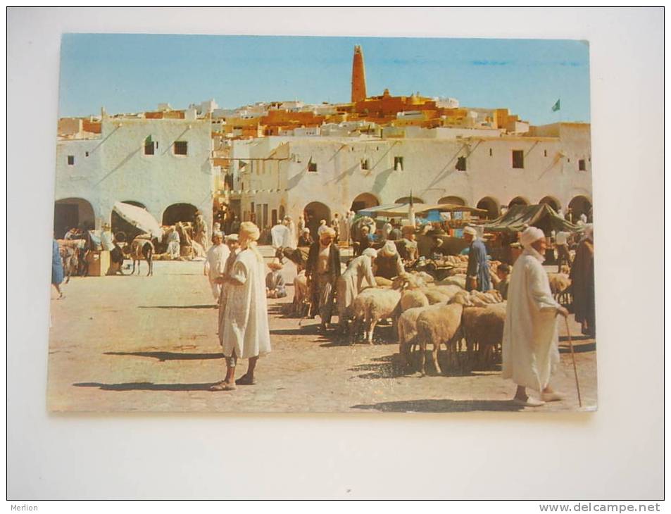 Algerie -Algeria -GHARDAIA   -Market  - La Place Du Marché -   CPM - F     D41406 - Ghardaïa