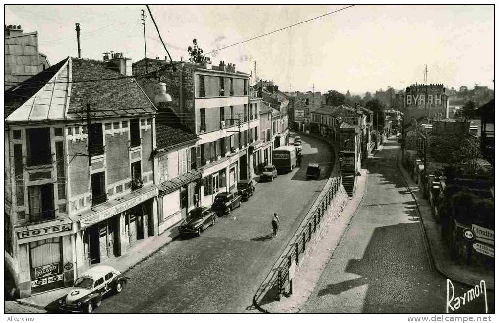 CPSM 92 : FONTENAY AUX ROSES  Rue Boucicaut Avec Camion Familistère    A VOIR !!!!!!!!! - Fontenay Aux Roses