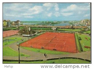 BLANKENBERGE - Le Tennis Et Le Port - Tennis