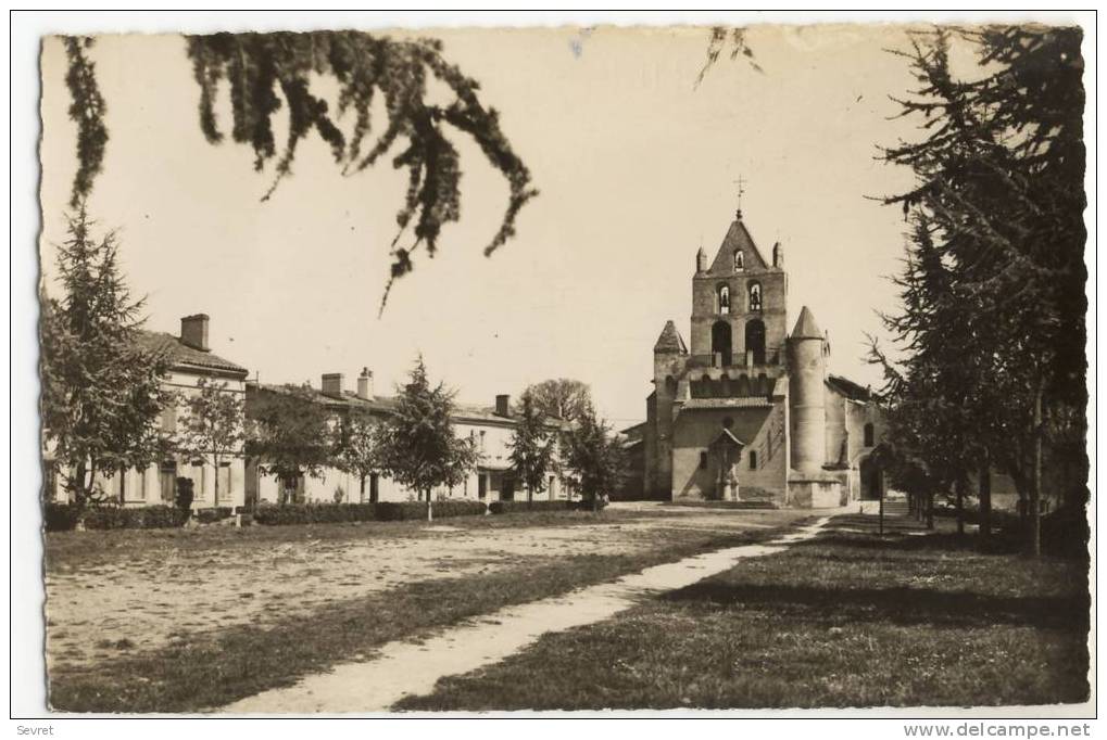 PIBRAC - Eglise Paroissiale - Allée De La Basilique. - Pibrac