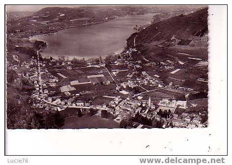 CHARAVINES LES BAINS    Et Le   Lac De Paladru - Vue Générale Aérienne - Charavines