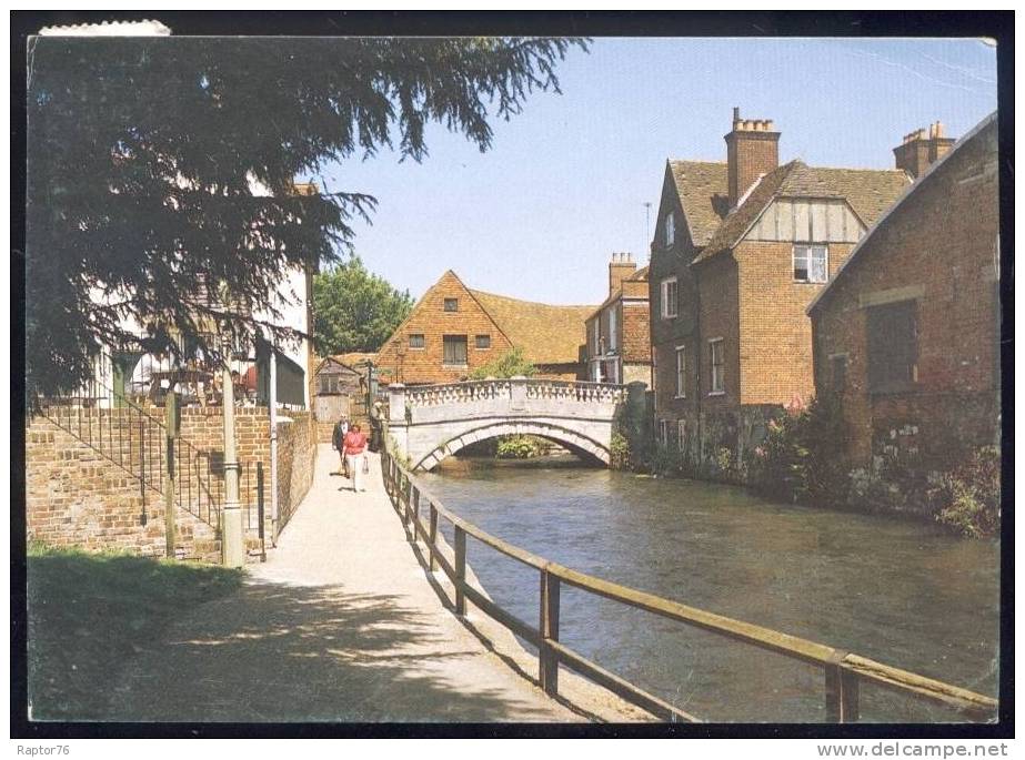 CPM  Animée WINCHESTER  River Itchen, The Bridge And Mill (Rivière Itchen, Le Pont Et Le Moulin) - Winchester