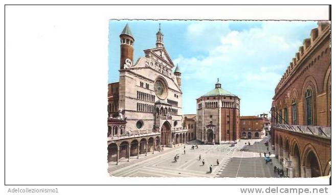 18132)cartolina Illustratoria   Cremona -  Piazza Del Comune - Cremona