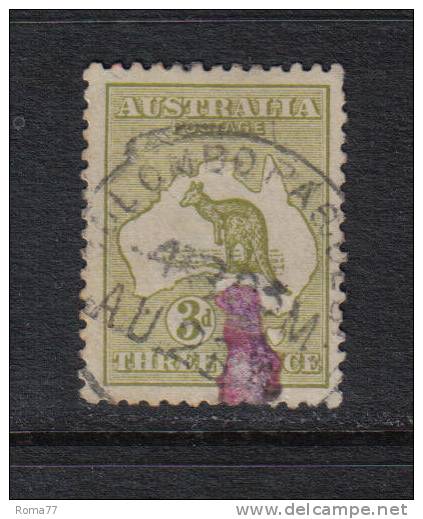 AUS5 - AUSTRALIA , Kangaroos  3 P Oliva Crown On A Usato - Used Stamps