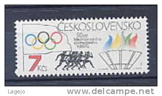 TCHECOSLOVAQUIE 2569 Comité Olympique International - Unused Stamps