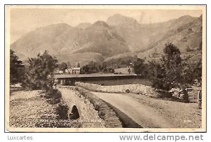 LANGDALE PIKES AND DUNGEON GHYLL HOTEL.  21761. - Andere & Zonder Classificatie