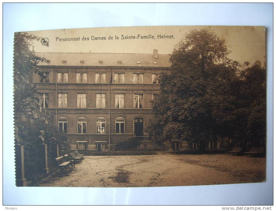 Pensionnat Des Dames De La Sainte-Famille, Helmet - Schaerbeek - Schaarbeek