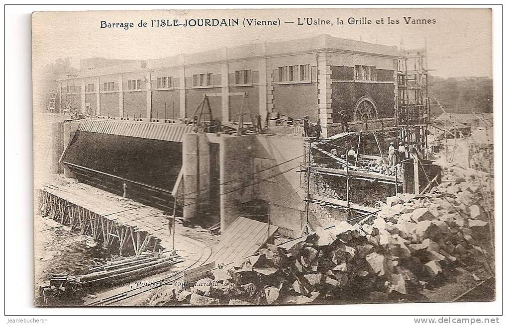 C . P . A   ( L´ISLE JOURDAIN  " Usine Hydro-électrique -la Grille Et Les Vannes  " Carte  Très Rare - Vue Animée  ) - L'Isle Jourdain