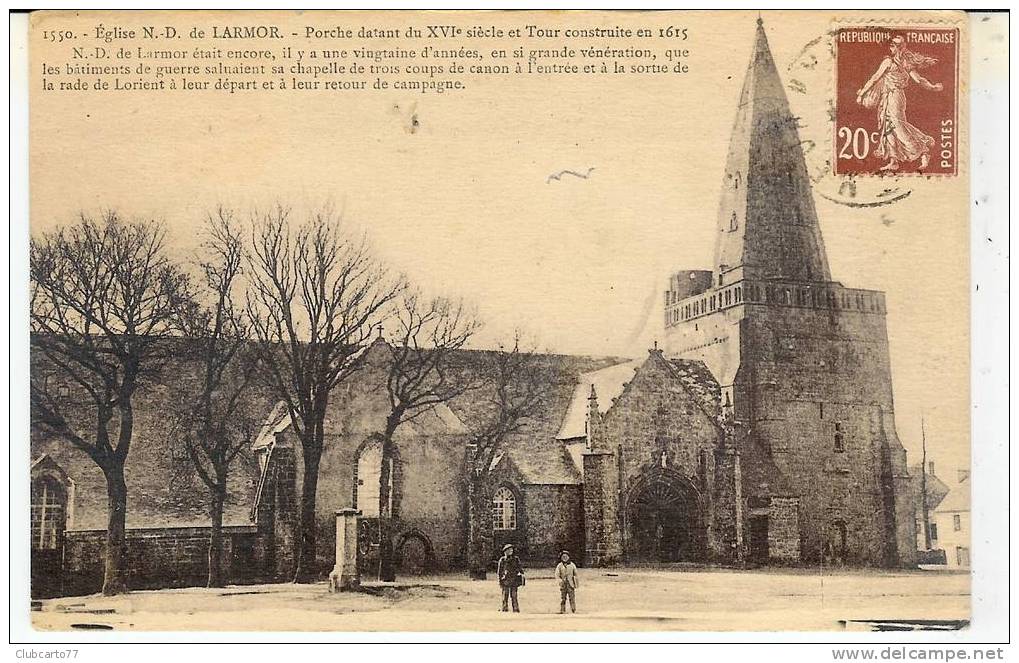 Larmor-plage (56) : Place De L´Eglise ND En 1925 (animée). - Larmor-Plage