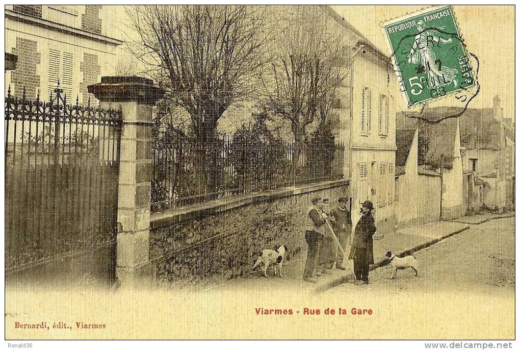 Cp 95 VIARMES Rue De La Gare - Viarmes