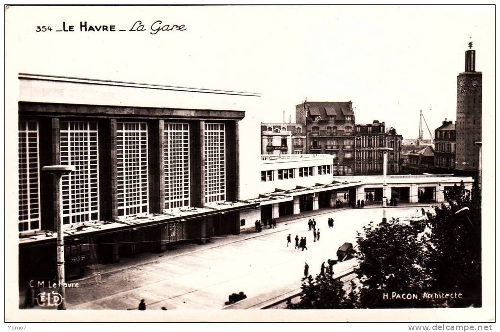 CPSM 76 LE HAVRE - La Gare  ( Architecte : H. Pacon). - Station