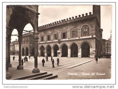 22345)cartolina Illustratoria Cremona - Piazza Del Comune - Cremona