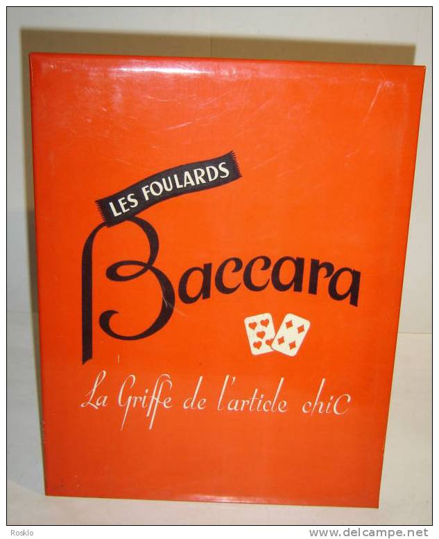 PUBLICITE / PLAQUE GLACOINE CARTON / FOULARD BACCARA   / FORMAT 26 CM X 20 CM  / TRES BEL ETAT - Plaques En Tôle (après 1960)