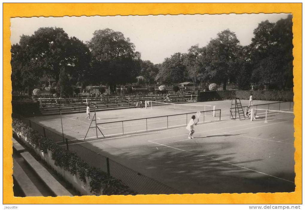 RACING CLUB DE FRANCE Croix Catelan Bois Boulogne LES COURTS DU CHAMPIONNAT TENNIS ANIMEE - Tennis