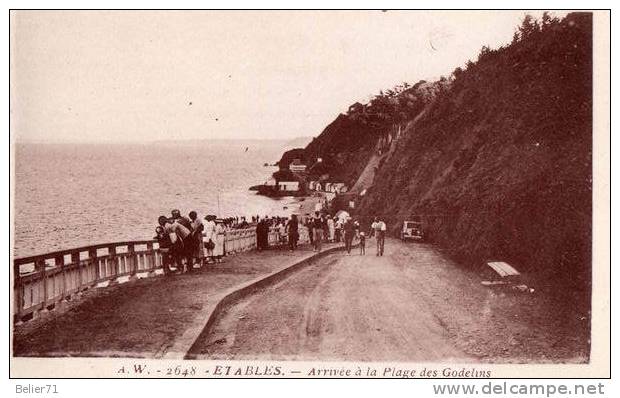 22 / Etables. Arrivée à La Plage Des Godelins - Etables-sur-Mer