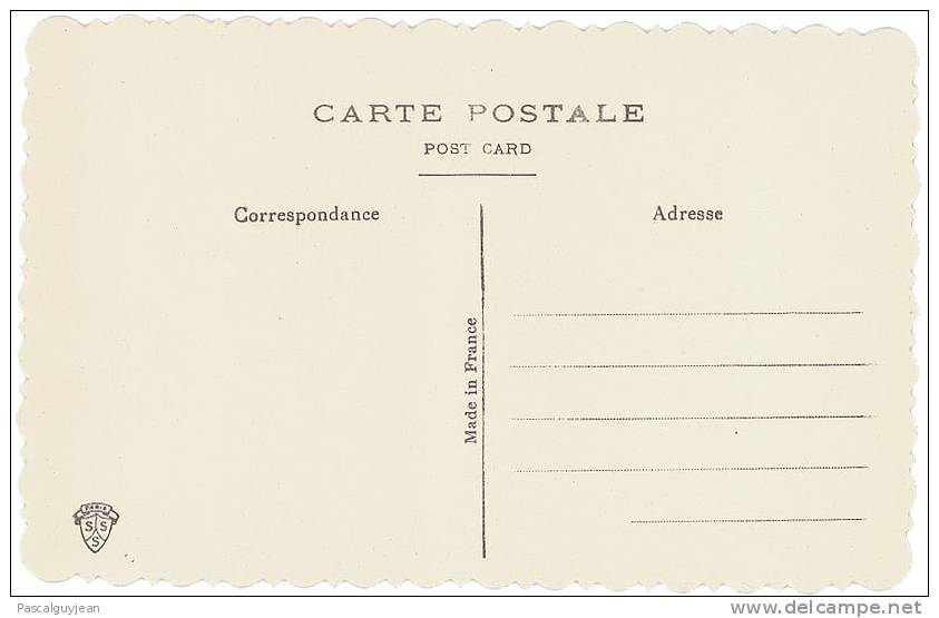 DECOUPI COMMUNIANTE Collée Sur Carte Postale - DIE-CUT - Kinderen