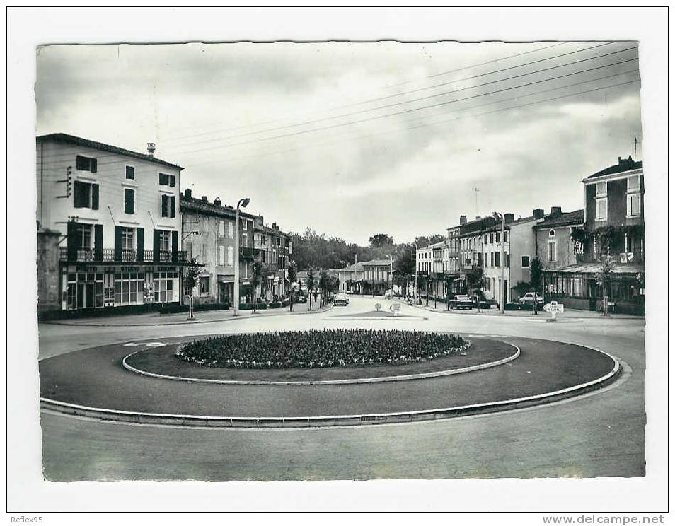 LABRUGUIERE - Le Rond-point - Labruguière