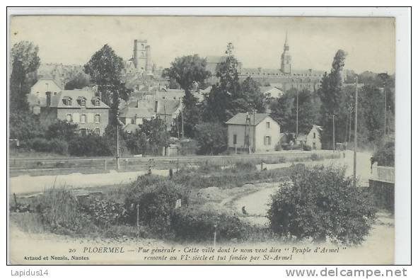 L 236 /   CPA     PLOERMEL   (56)     VUE GENERALECETTE VILLE DONT LE NOM VEUT DIRE  PEUPLE D' ARMEL - Ploërmel