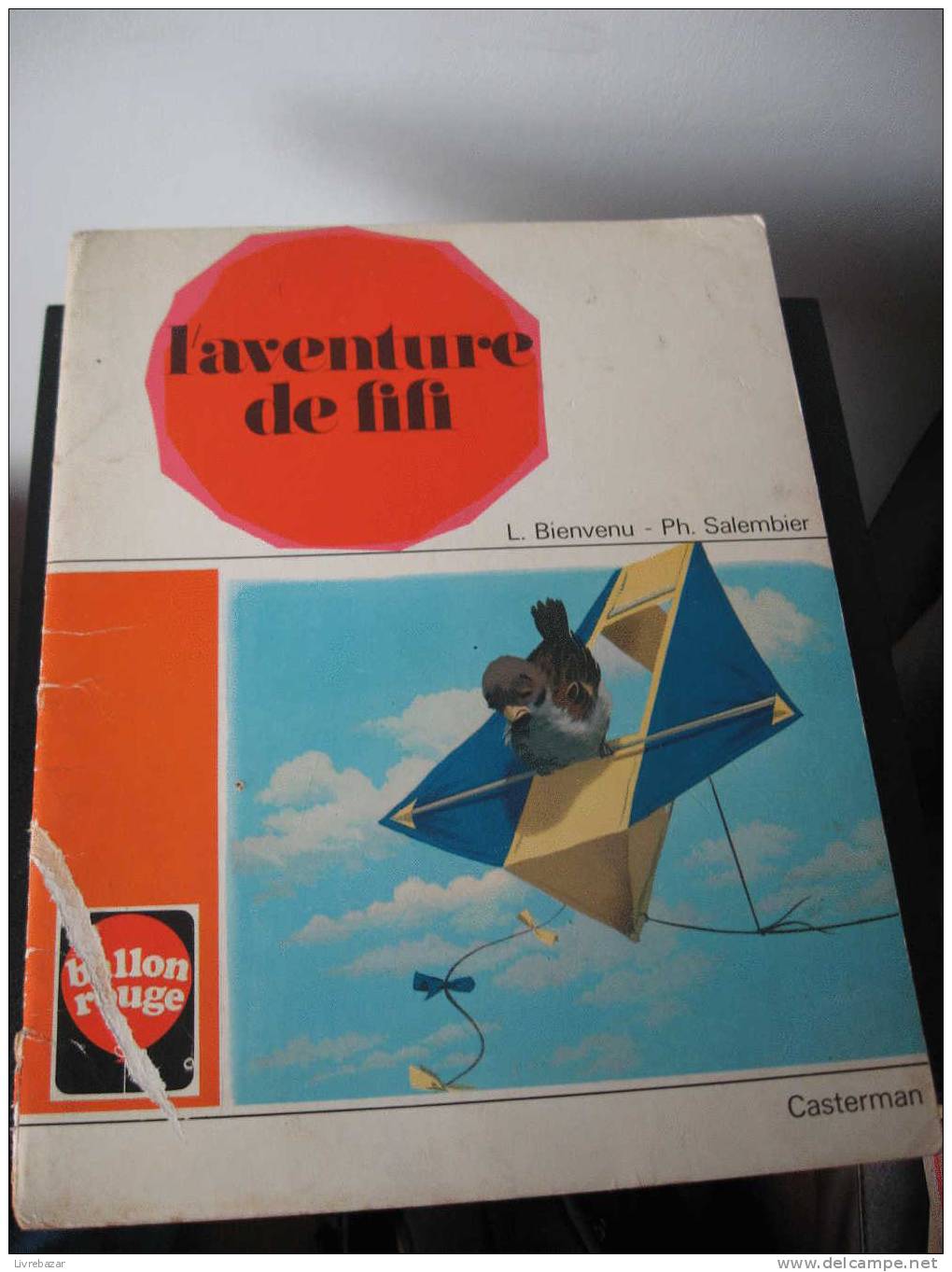 Ancien L'AVENTURE DE FIFI CASTERMAN BALLON ROUGE - Casterman