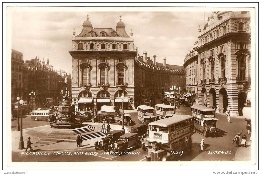 AK 216154 J. V. LONDON. PICCADILLY CIRCUS, AND EROS STATUE(624) Belebt Doppeldecker Omnibussen  Lastwagen Und Oldtimern - Piccadilly Circus