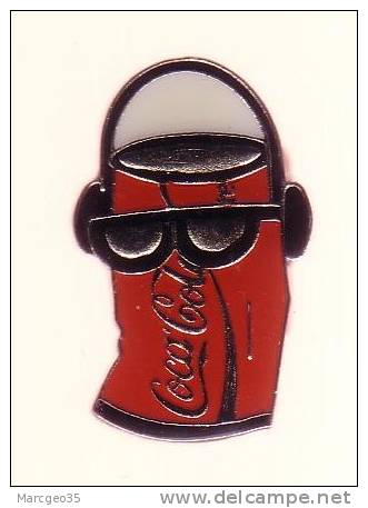 Pin's Coca-cola, Canette, Casque, Lunettes - Coca-Cola